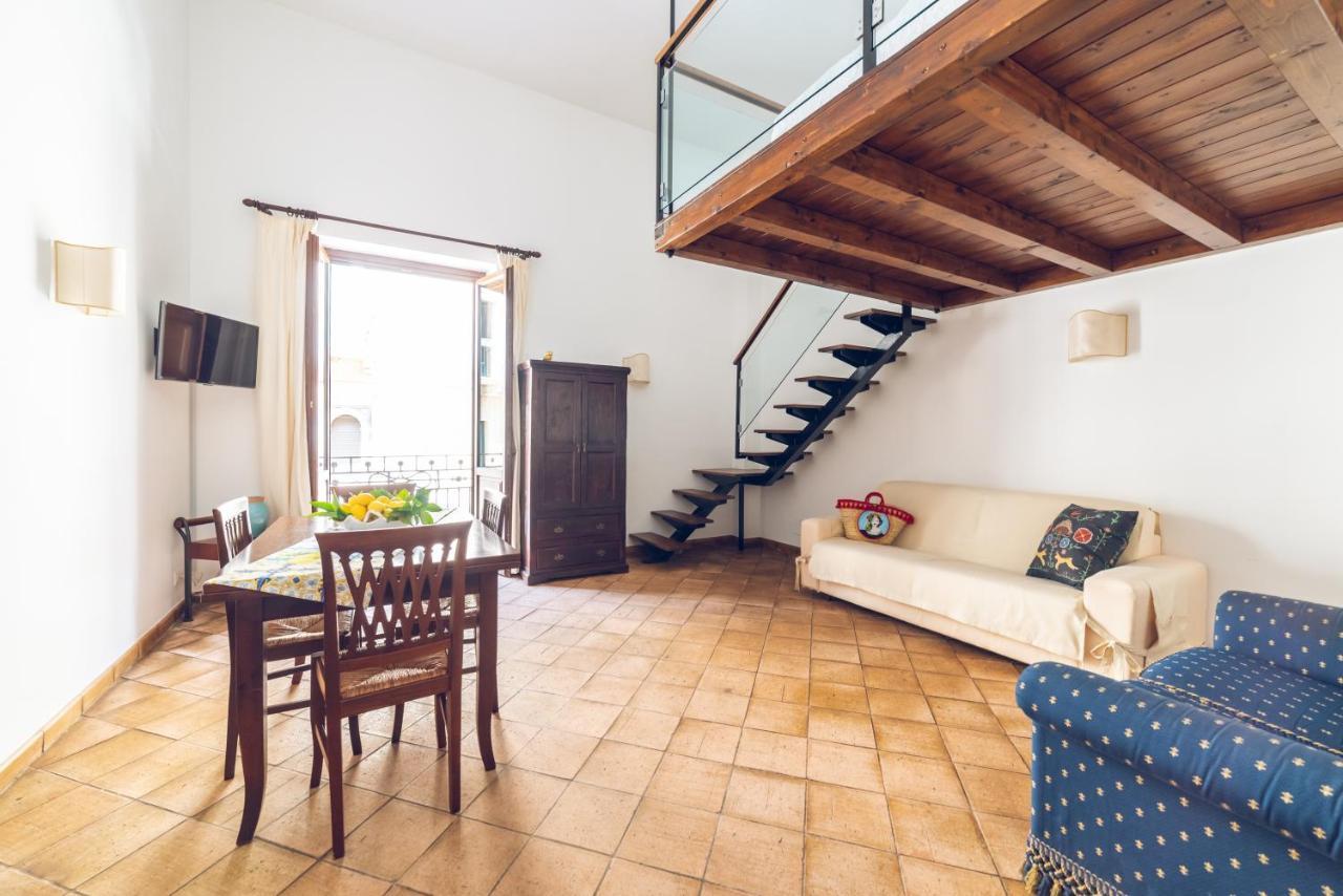 Vilagos Apartments & Loft ตาออร์มินา ภายนอก รูปภาพ