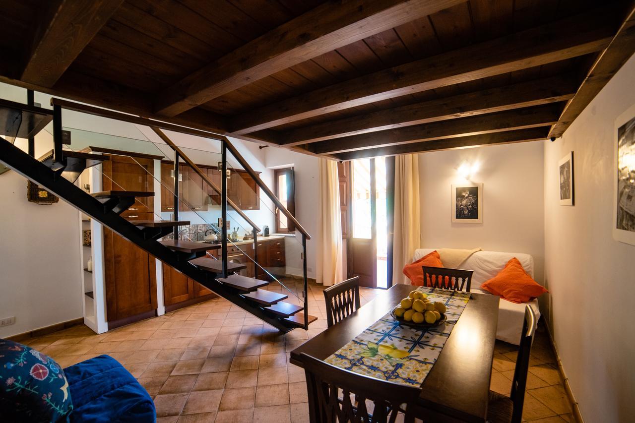 Vilagos Apartments & Loft ตาออร์มินา ภายนอก รูปภาพ